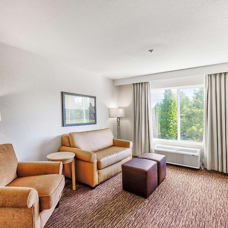 Doubletree By Hilton ונקובר מראה חיצוני תמונה