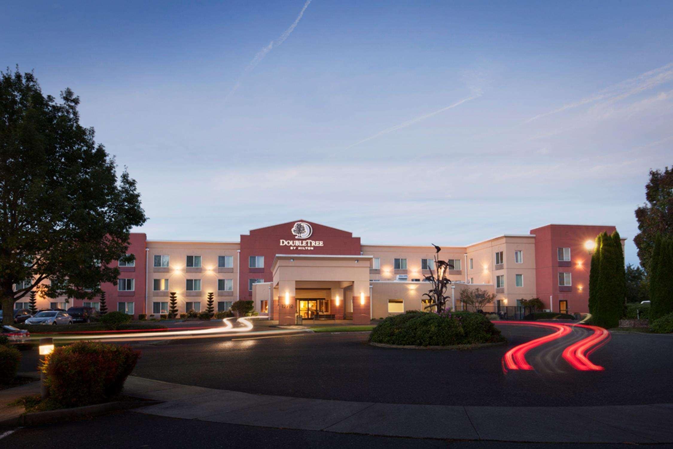 Doubletree By Hilton ונקובר מראה חיצוני תמונה