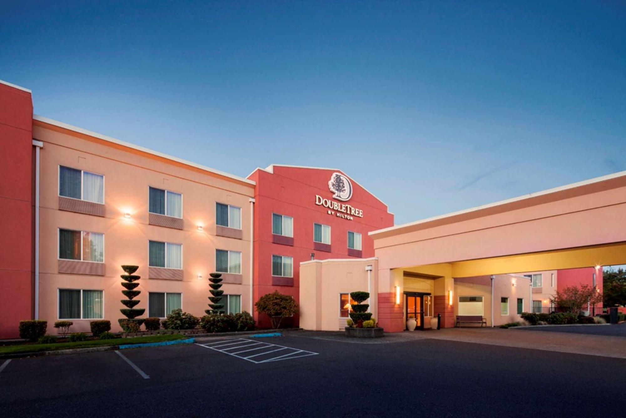 Doubletree By Hilton ונקובר מראה חיצוני תמונה