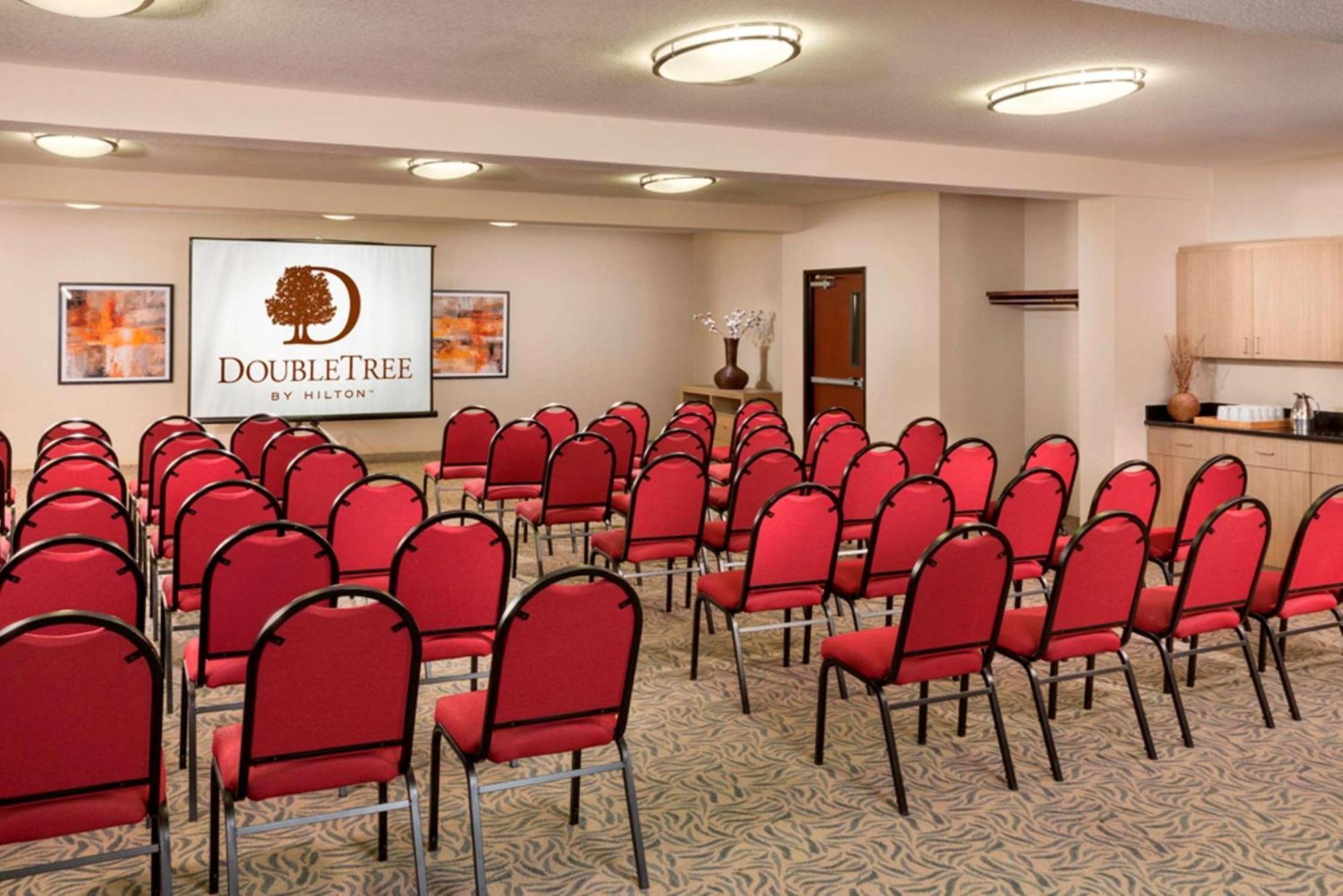 Doubletree By Hilton ונקובר מראה חיצוני תמונה